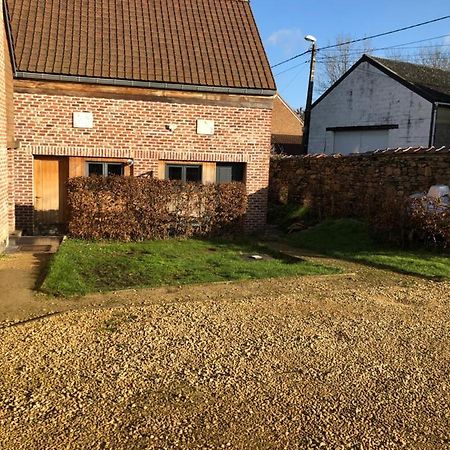 Appartement Lumineux Et Calme Jodoigne Exterior foto